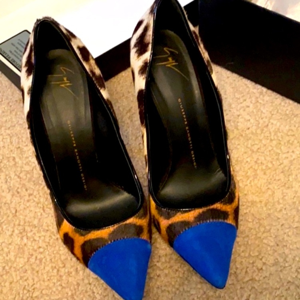 Giuseppe Zanotti Royal Blue Suede & Leopard Calf Hair Pumps Almost New🔥❤️🔥